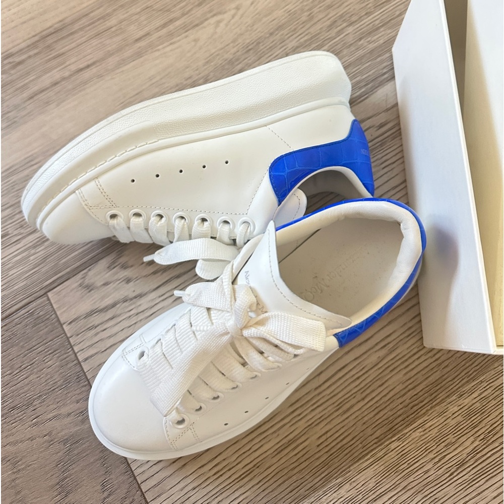 Alexander McQUEEN Oversized Sneakers, white/blue, size 35, excellent condition